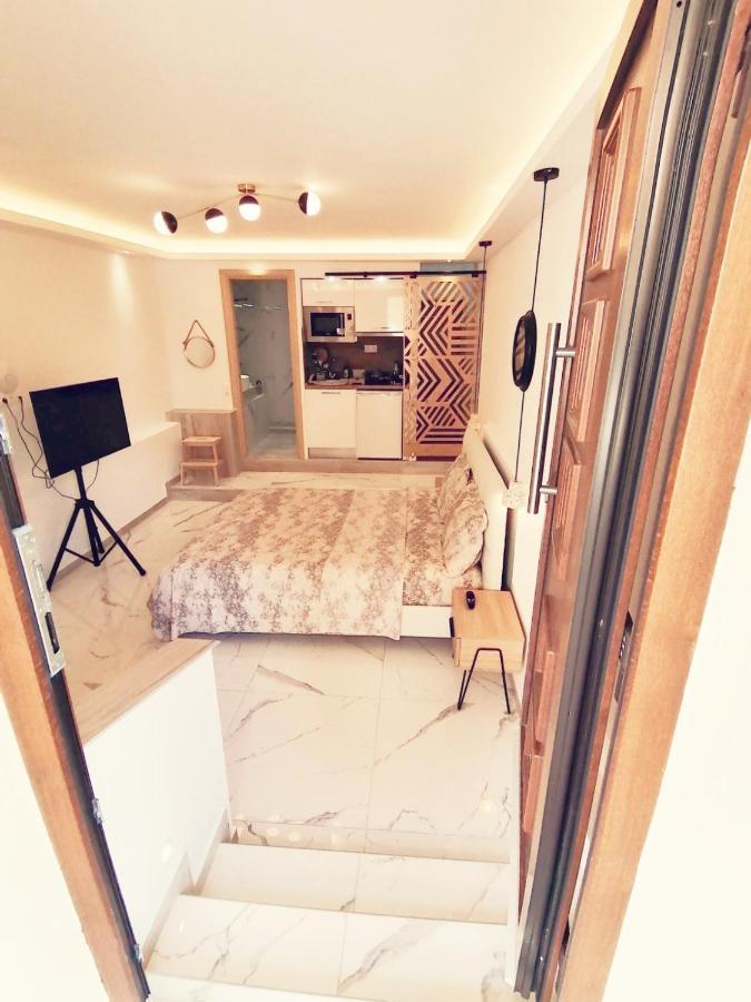 Theasis 3 Apartment Неос Мармарас Екстериор снимка