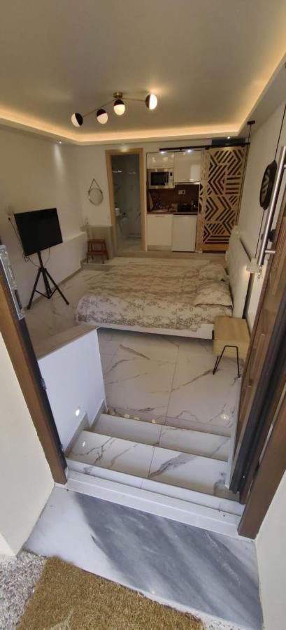 Theasis 3 Apartment Неос Мармарас Екстериор снимка